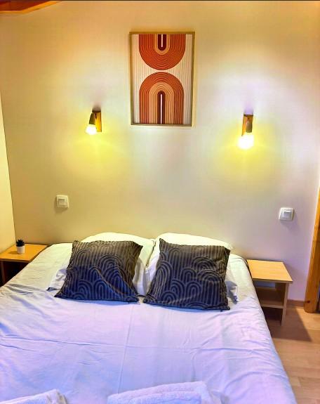 Chalet de charme MARIE avec Spa Proche de Sarlat