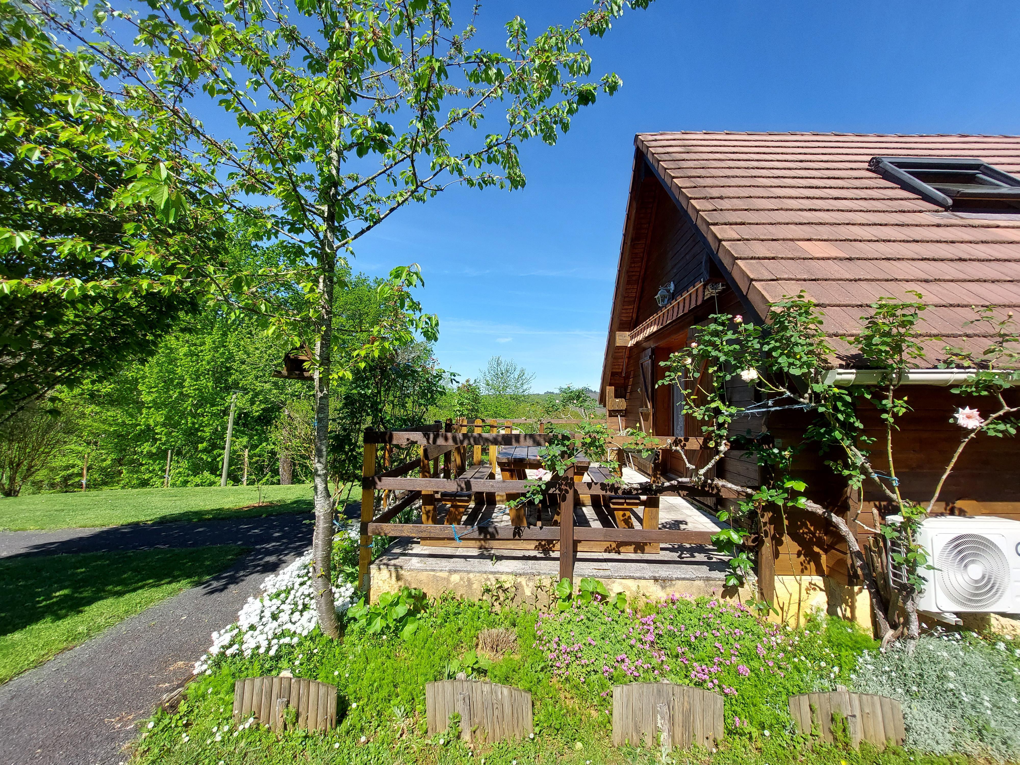 La Petite Maison en bois climatisée sud de Sarlat