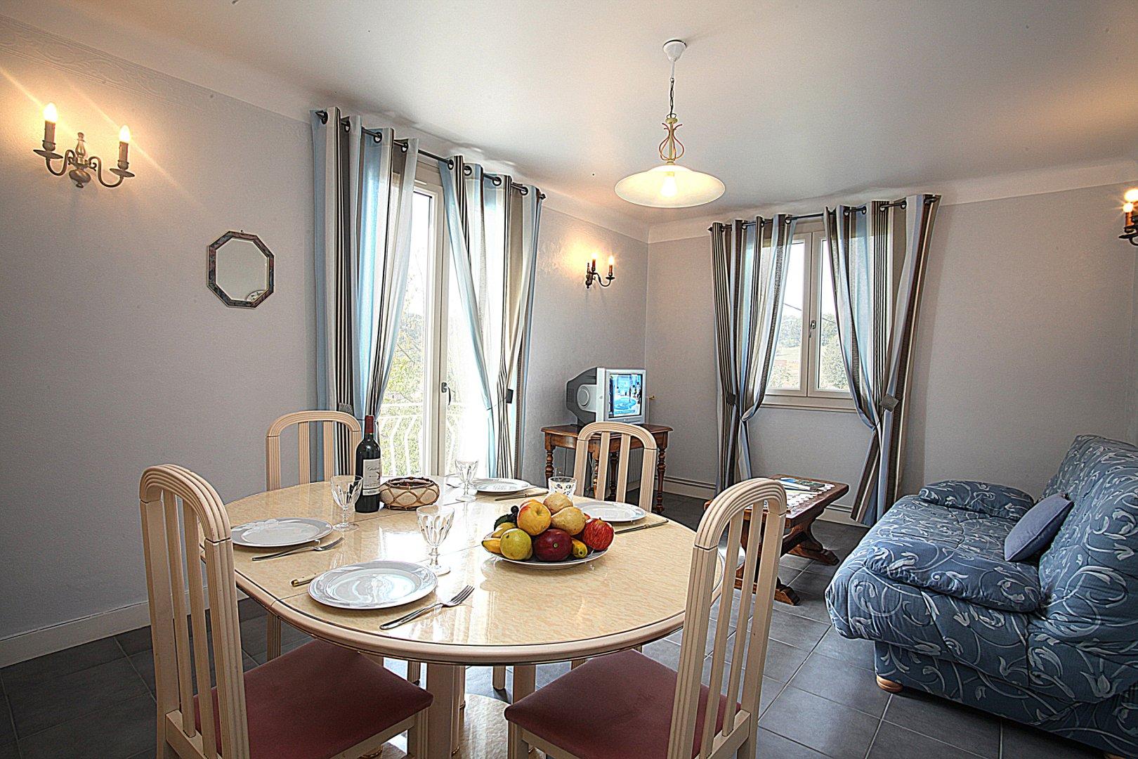 Huguette à Sarlat, Sarlat-la-Canéda - photo 2