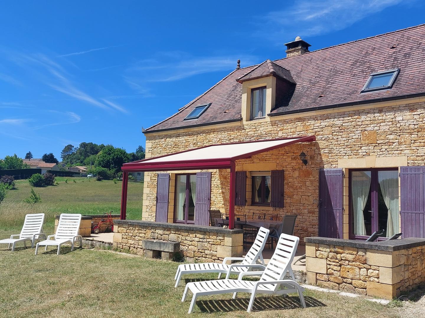 Bayaou avec piscine couverte à Sarlat