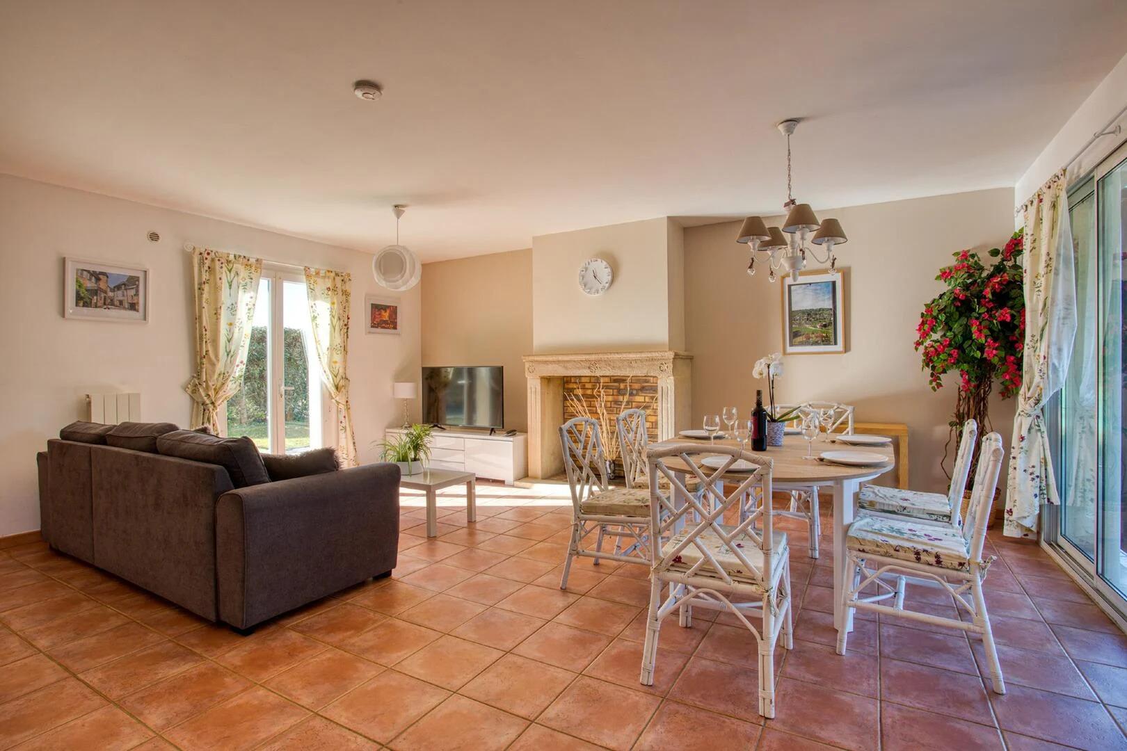 Villa Les Hauts de Sarlat climatisée avec piscine - photo 4