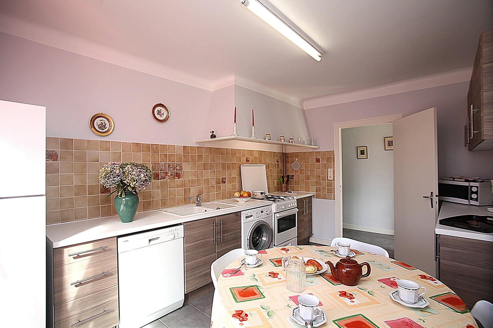 Huguette à Sarlat, Sarlat-la-Canéda