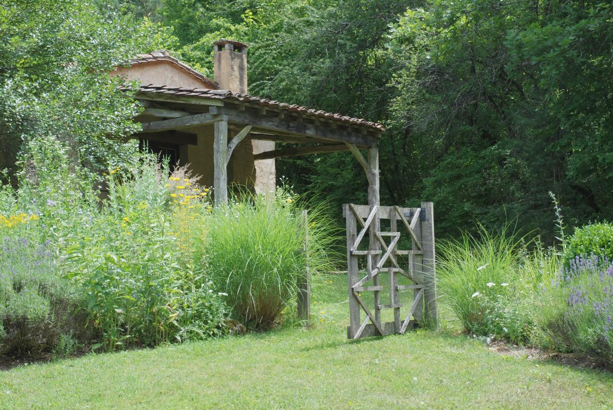Le Vallon de l'Albarède avec piscine sud de Sarlat, Saint-Cybranet