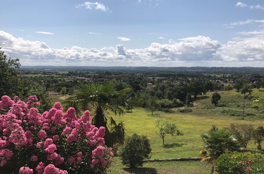 Domaine du Roc de l'Esperit, Montcaret - photo 12