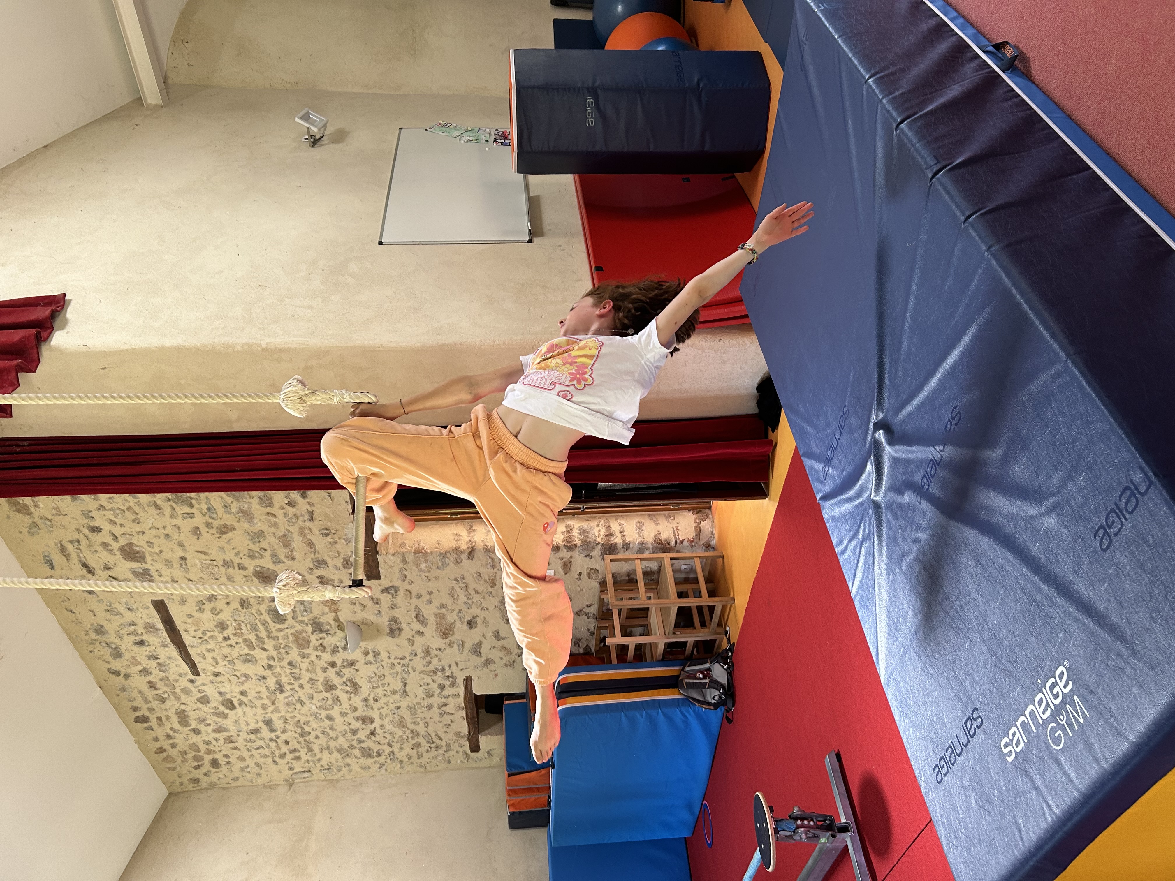 Activité Cirque - CPA Lathus