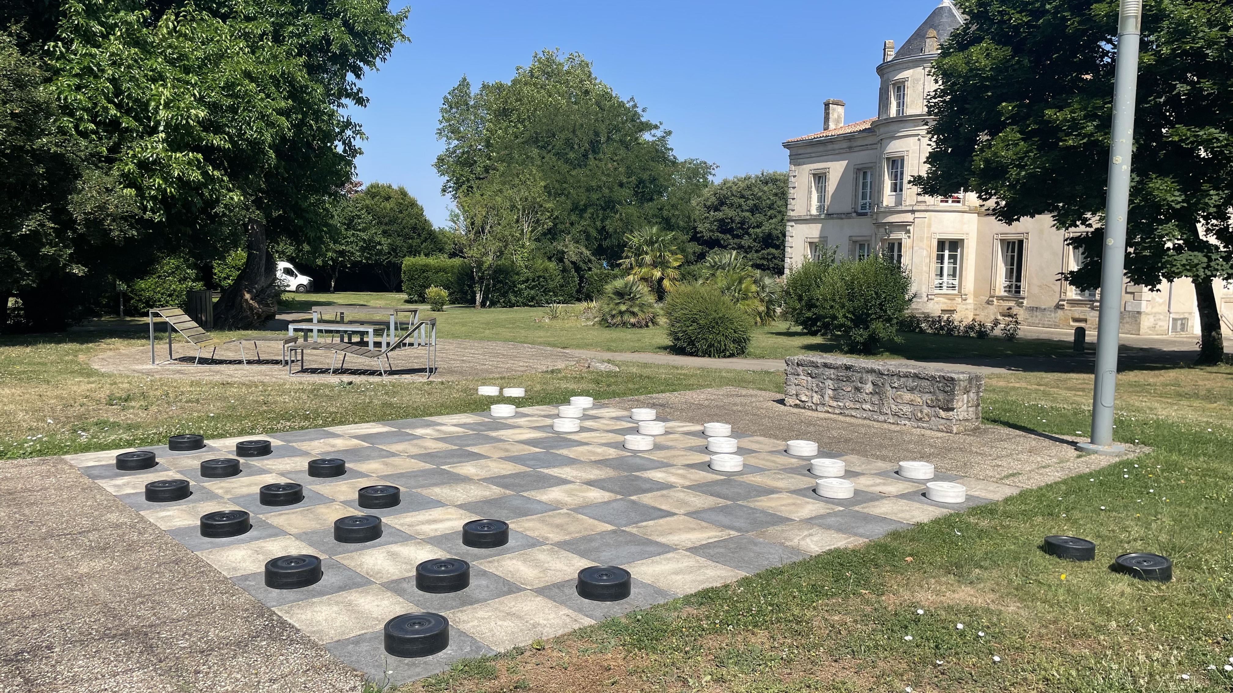 Parking de la Mairie, Vouillé - photo 3