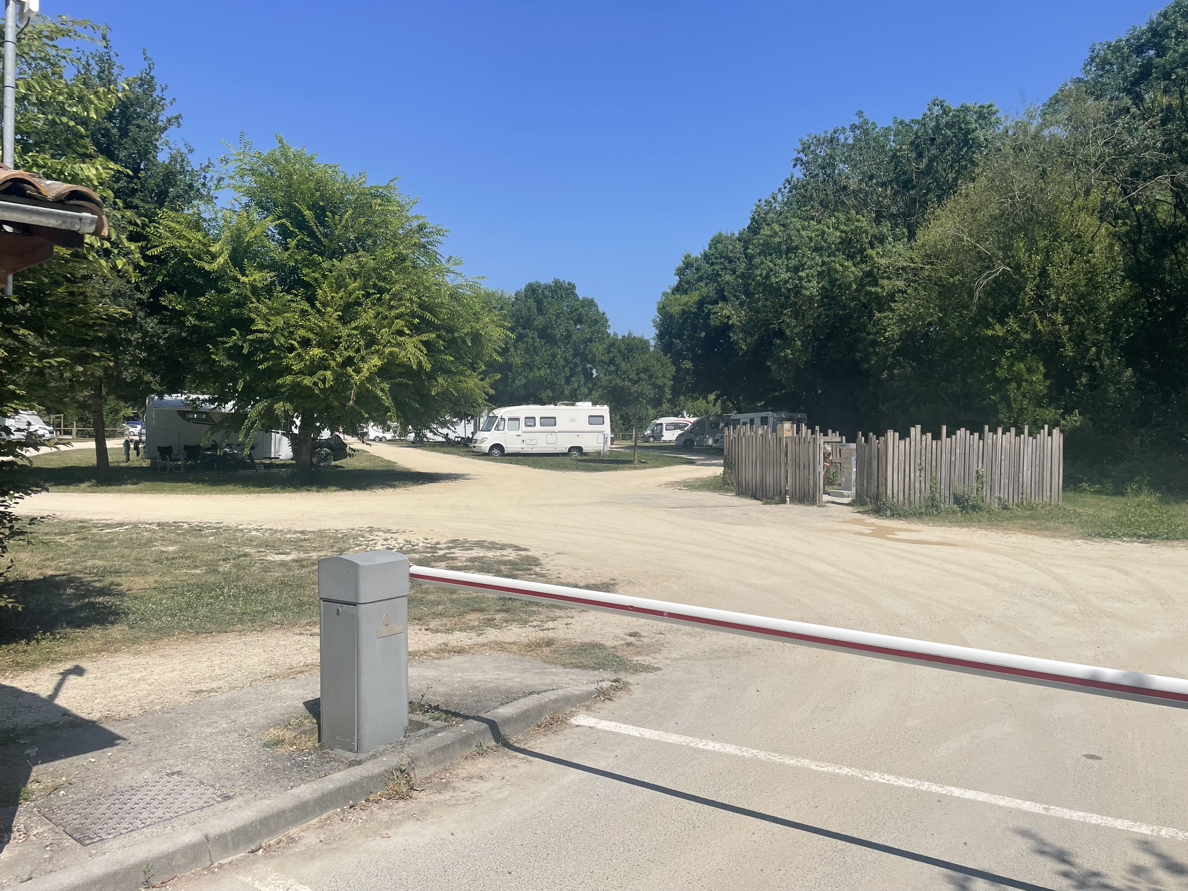 Aire de l'Autremont, Coulon - photo 3