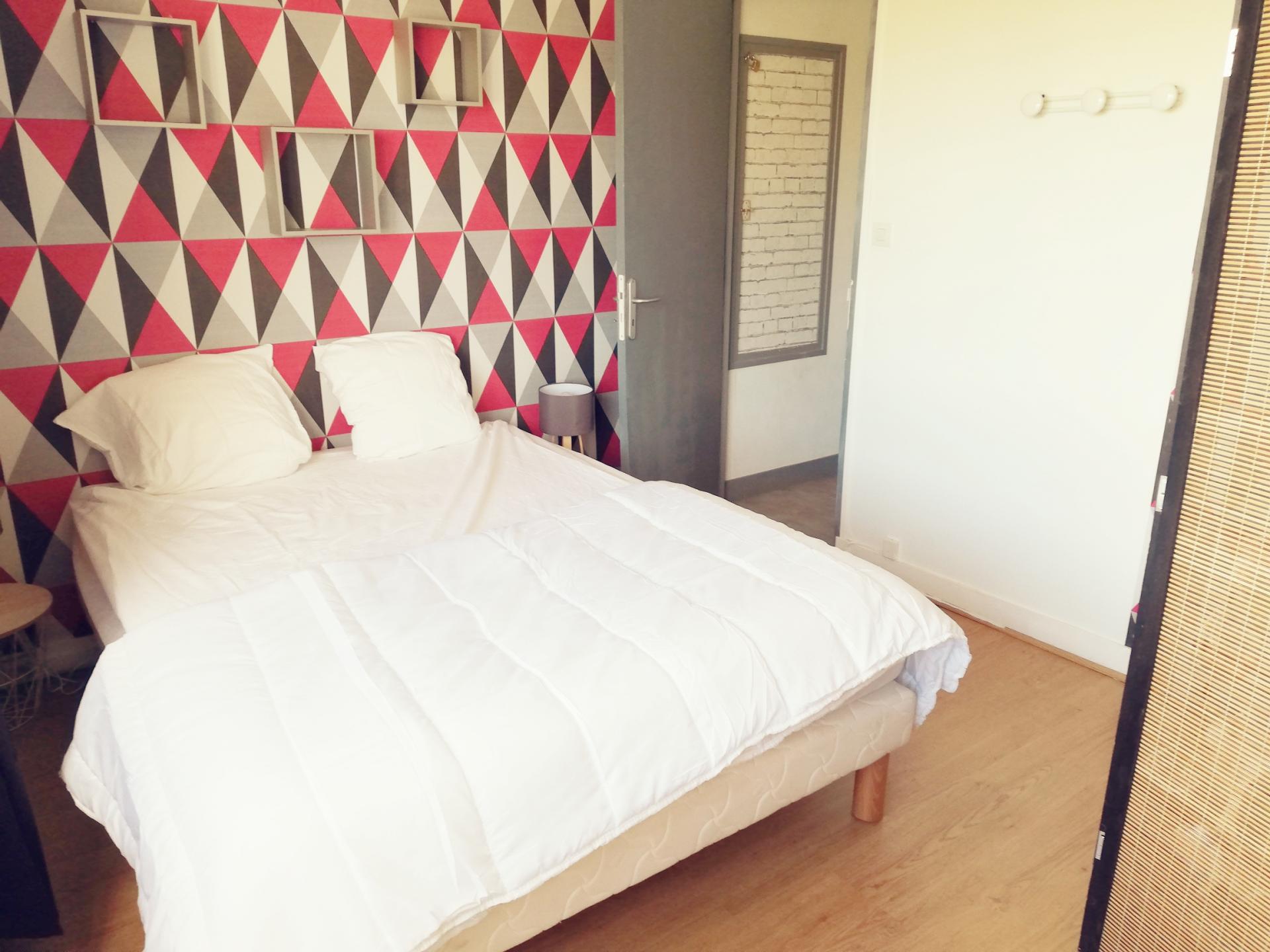 Gîte Parthenay, 5 chambres, 3 salles de bain, Viennay - photo 10