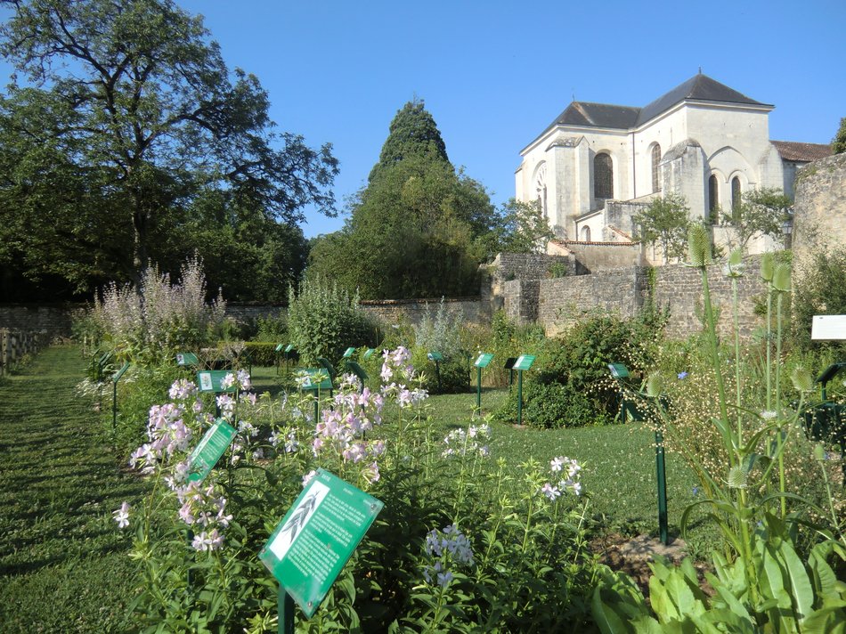 Jardin d'Inspiration Médiévale de Nouaillé-Maupertuis, Nouaillé-Maupertuis - photo 7