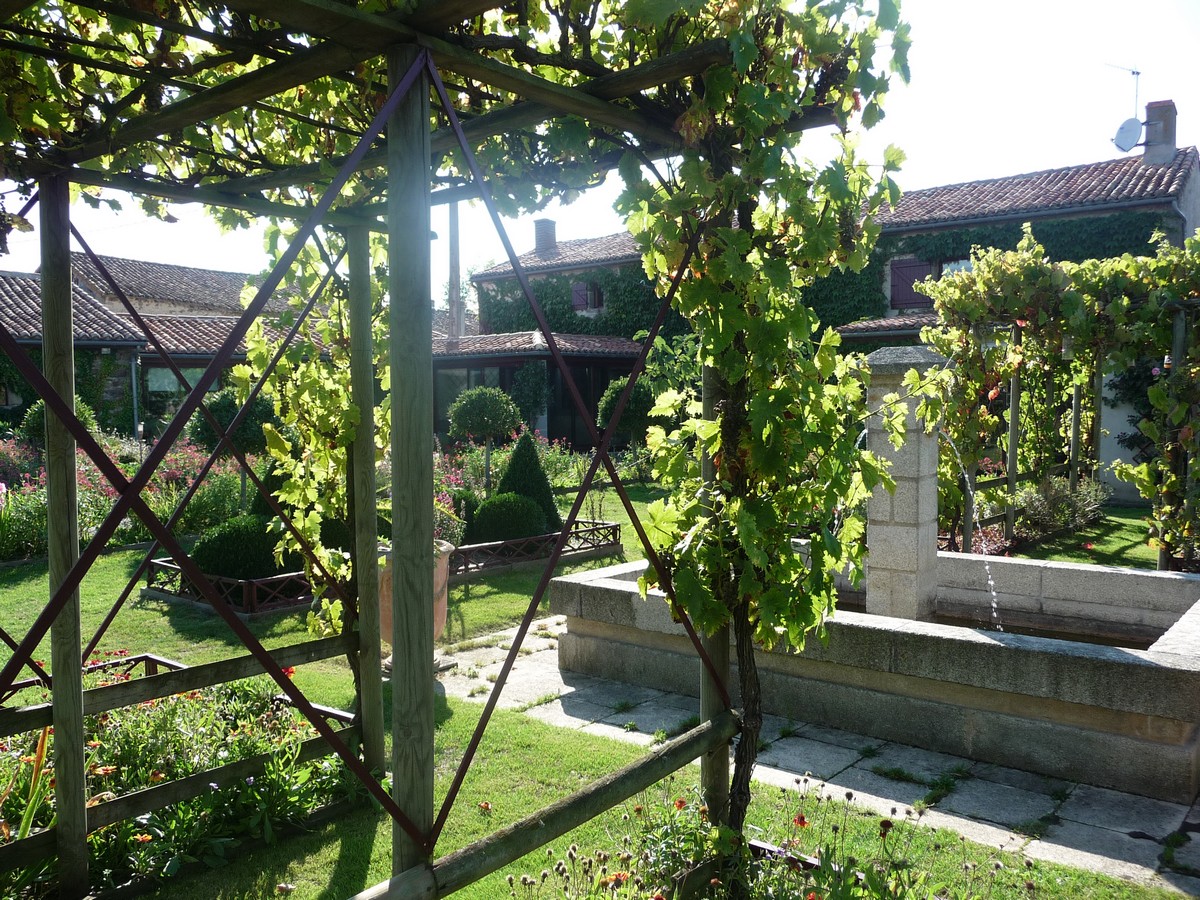 Jardin de Riparfonds, Bressuire - photo 2