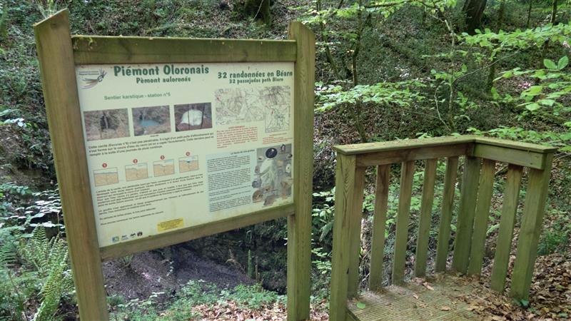 N°83 Sentier Karstique 
