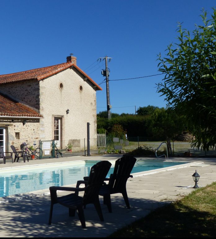 La ferme naturiste de l'Oliverie - Gîte l'Etable