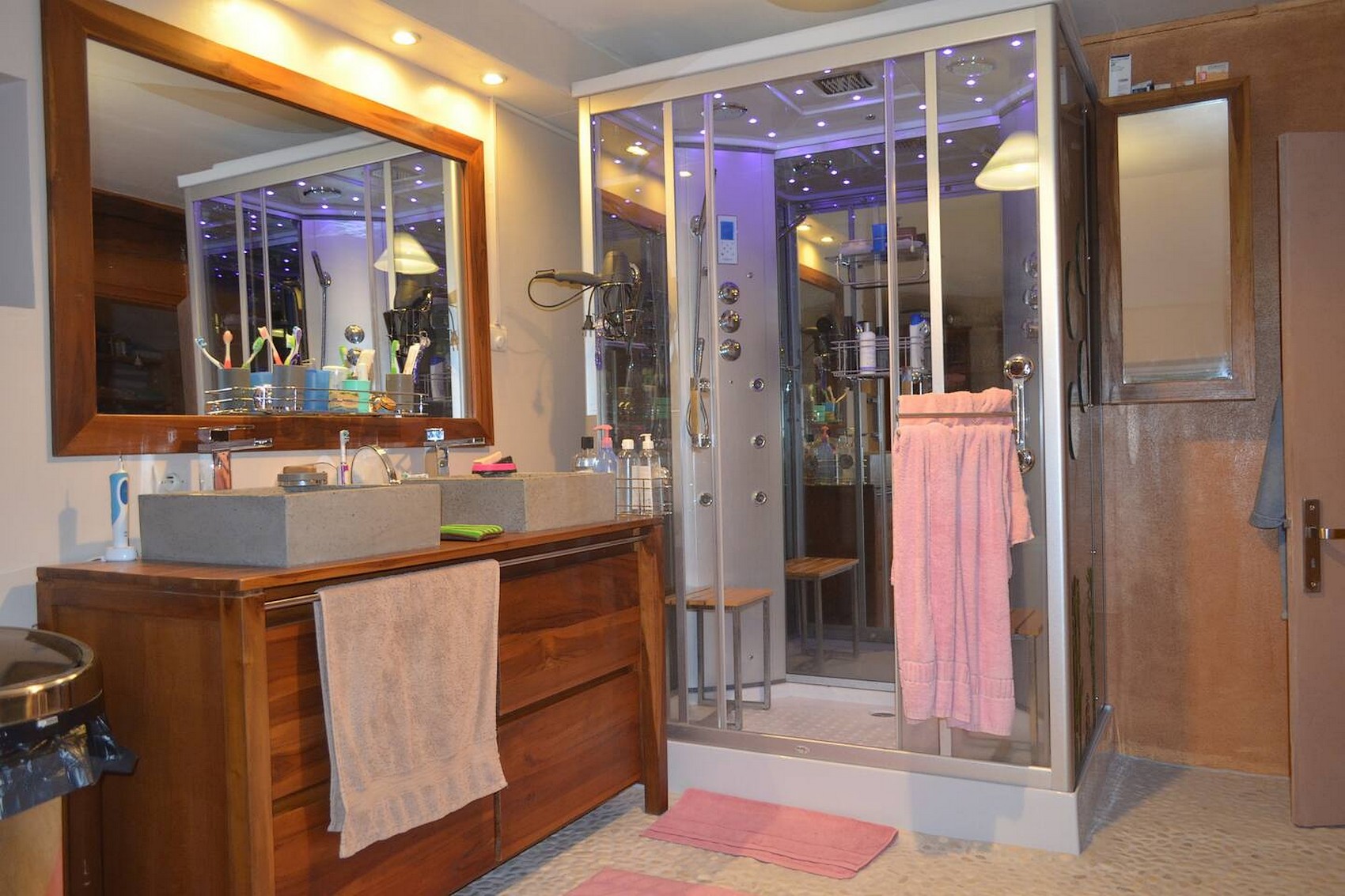 Chambres d'hôtes La Chenulière, La Chapelle-Saint-Laurent