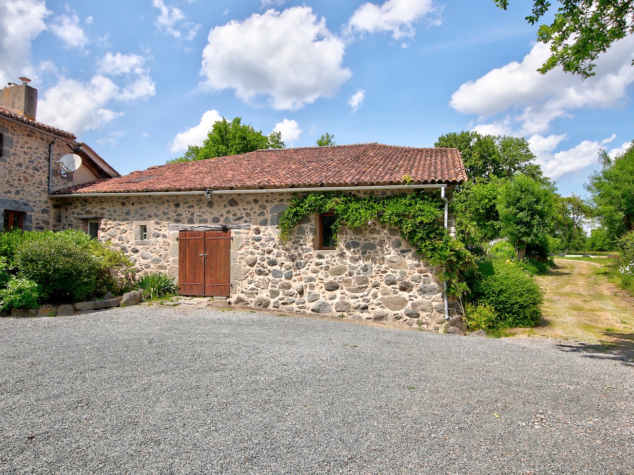 Aire de camping-car "Les Forges Fishing", La Forêt-sur-Sèvre - photo 6