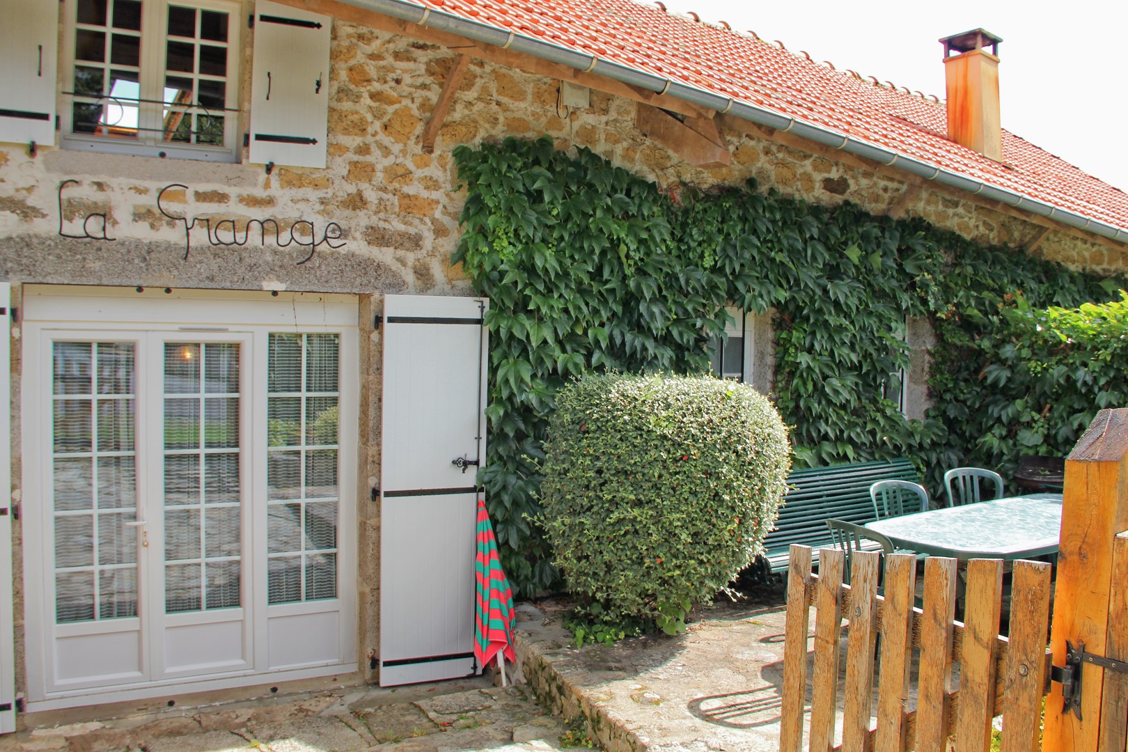 LES GITES DE LA VILLA DES TILLEULS " LA GRANGE"