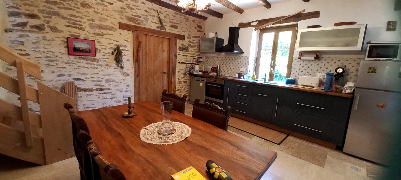 La Petite Terre, Saint-Jory-de-Chalais