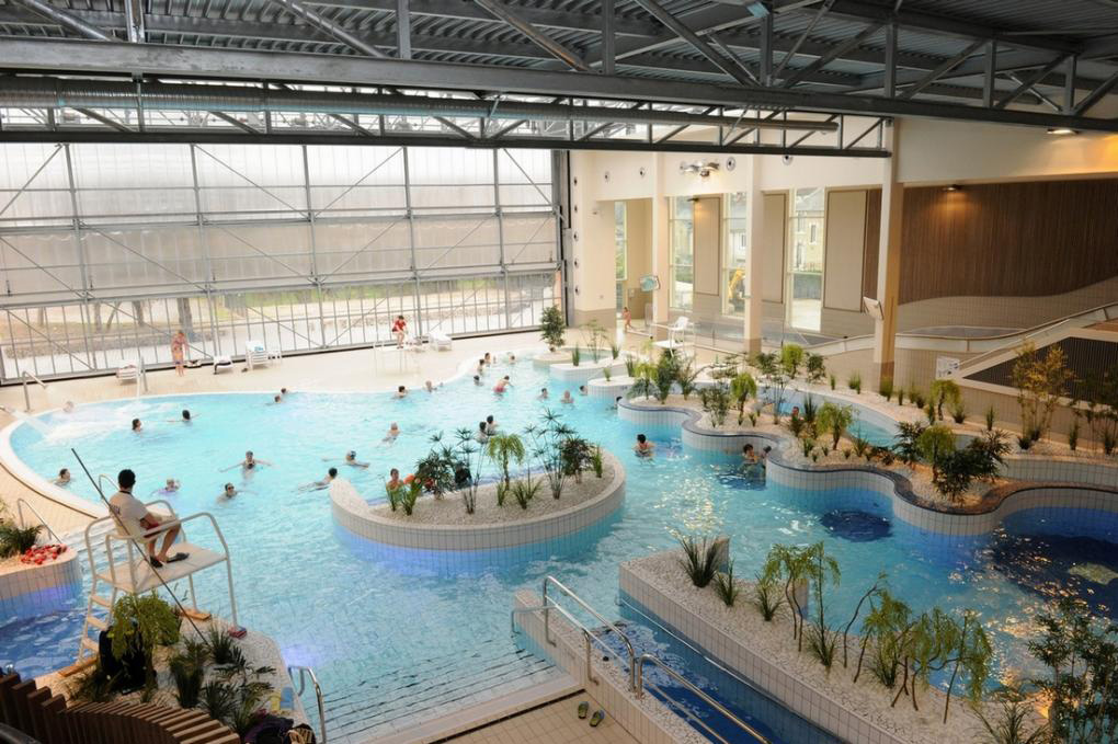 La piscine, centre aquatique de Brive