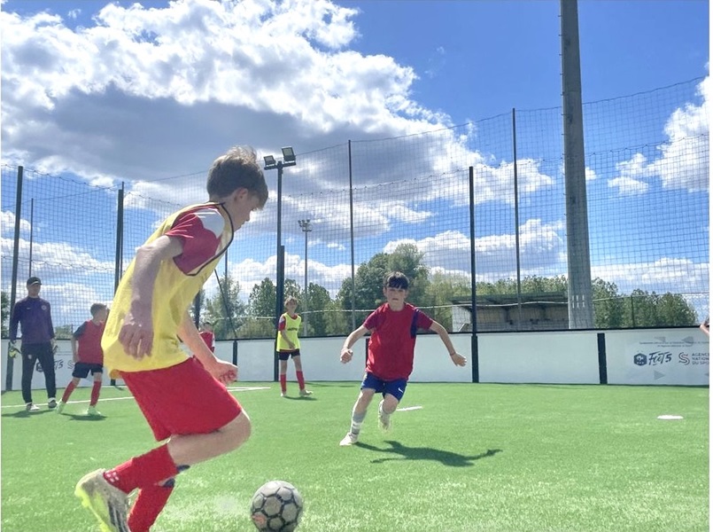 Terrain synthétique de foot à 5, La Sauvetat-du-Dropt - photo 2