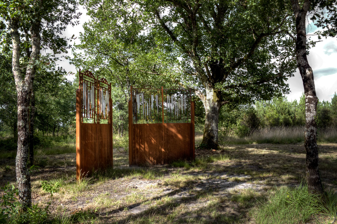 La Forêt d'Art Contemporain : La Portée, oeuvre n°08