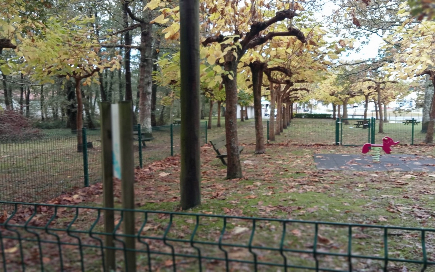 Aire de jeux Larre Lore - photo 3