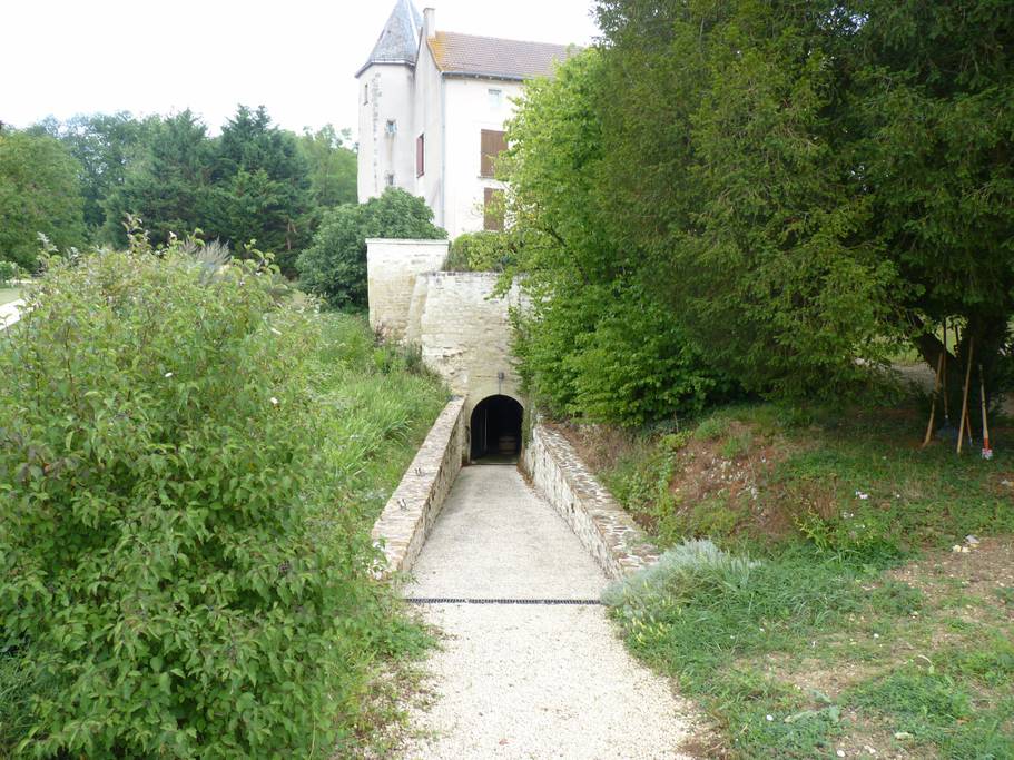 Manoir de Lavauguyot, Jaunay-Marigny - photo 12