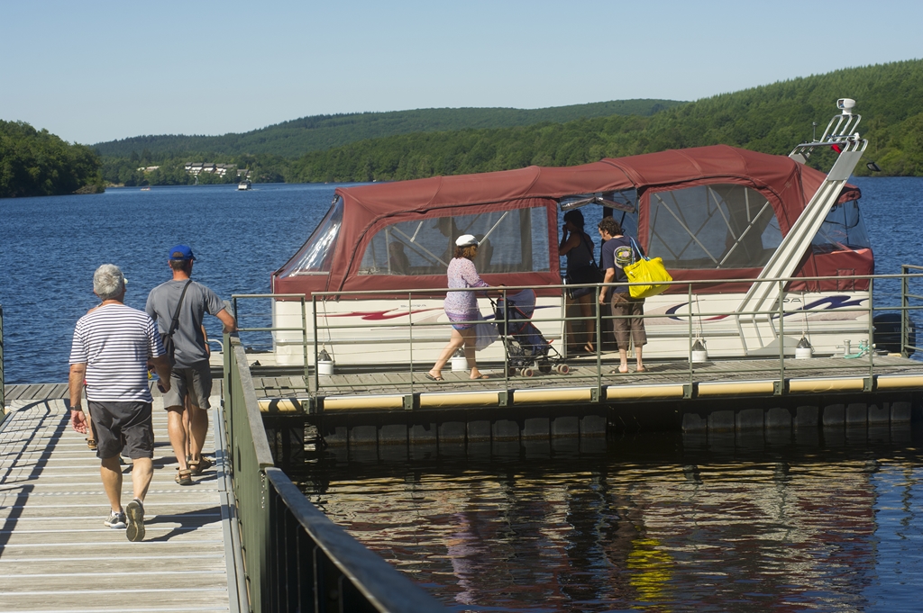 Bateau Navette du Lac de Vassivière - photo 2