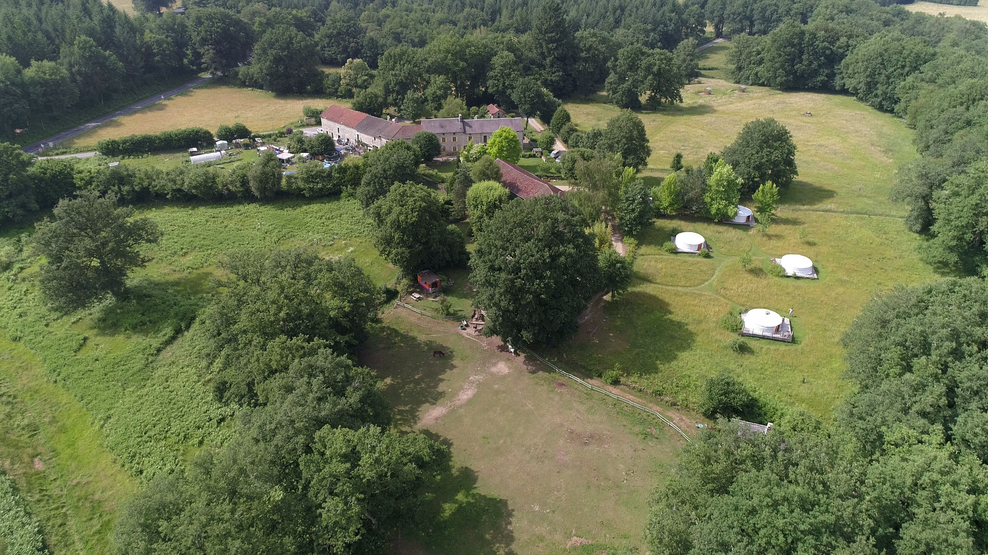 Yourtes de la Ferme des Ânes de Vassivière, Peyrat-le-Château - photo 5