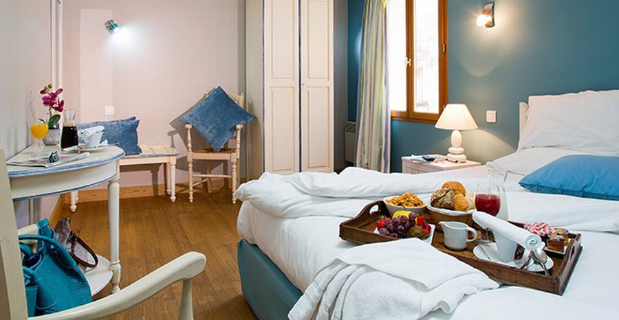 Hôtel Restaurant Les Flots Bleus, Beaulieu-sur-Dordogne - photo 3