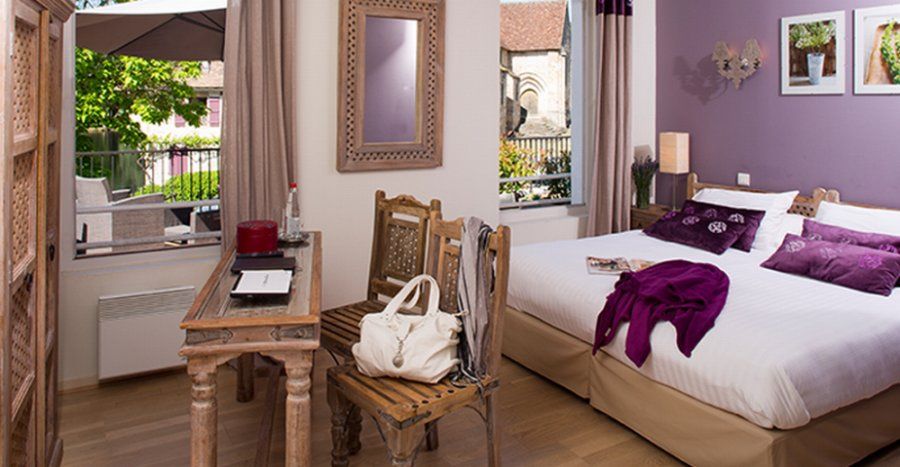 Hôtel Restaurant Les Flots Bleus, Beaulieu-sur-Dordogne - photo 2