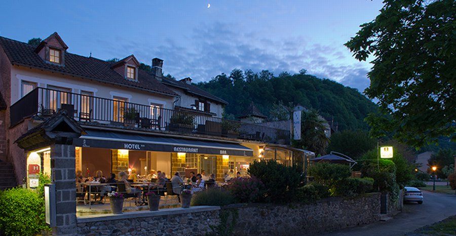 Hôtel Restaurant Les Flots Bleus, Beaulieu-sur-Dordogne - photo 4
