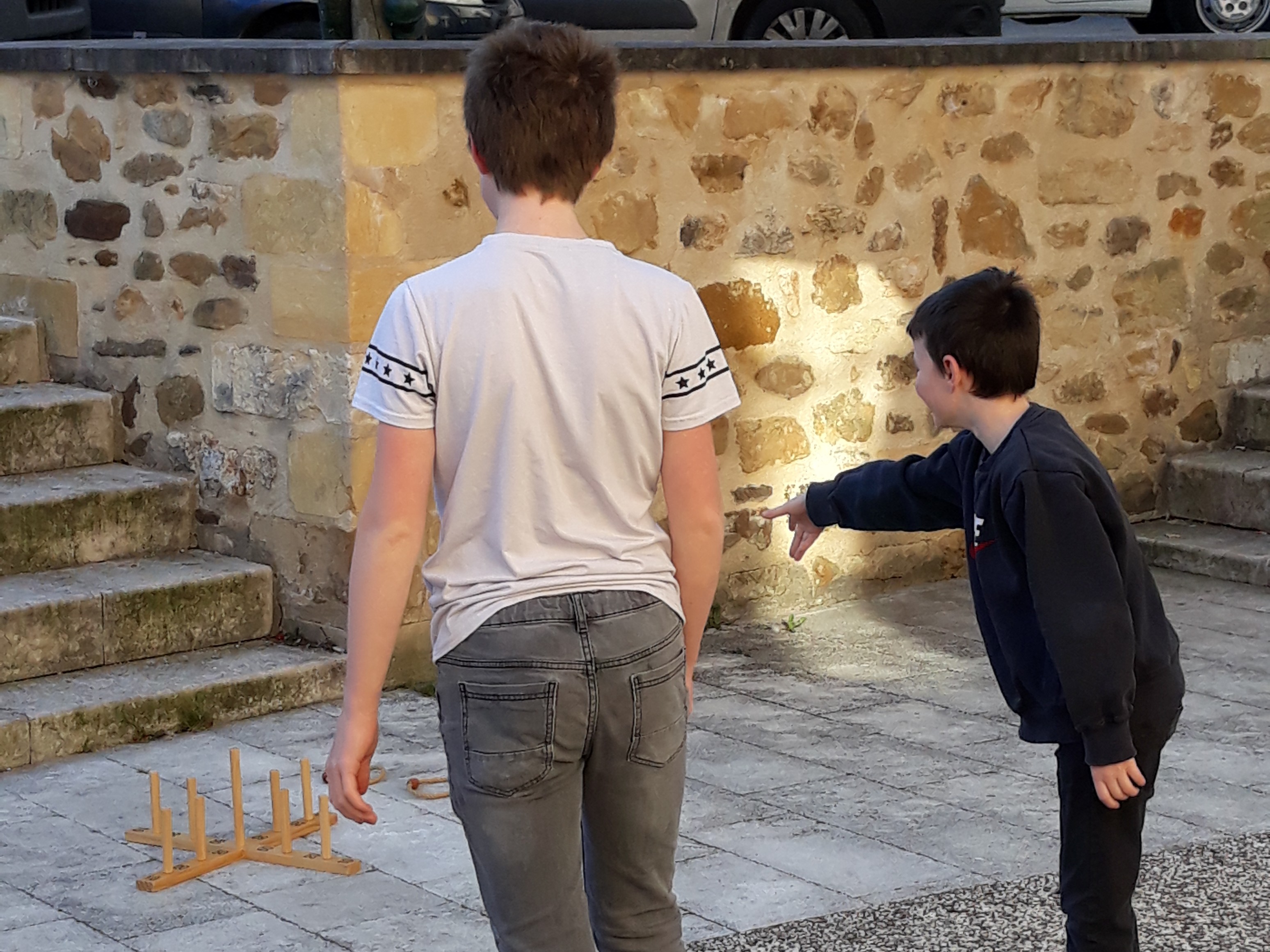 Jeux et lectures sur le thème de l'amitié et l'entraide