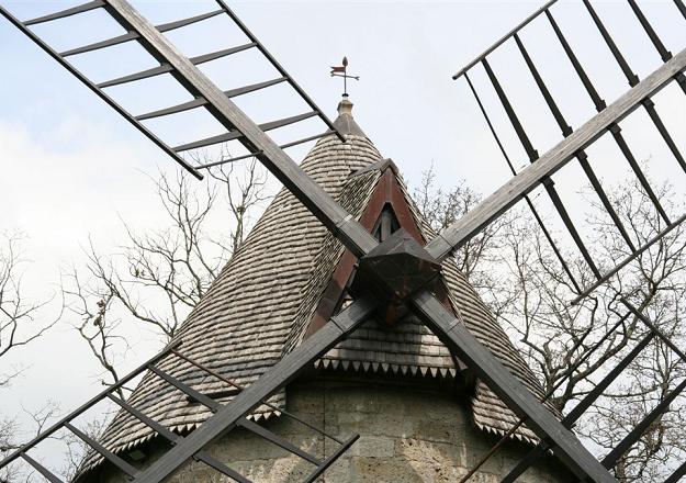 Moulin de Sabrecul, Lusignan-Petit