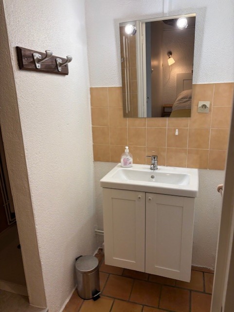 Gîte Le Lys du Camping du Moulin de la Gassotte, Saint-Savin - photo 4