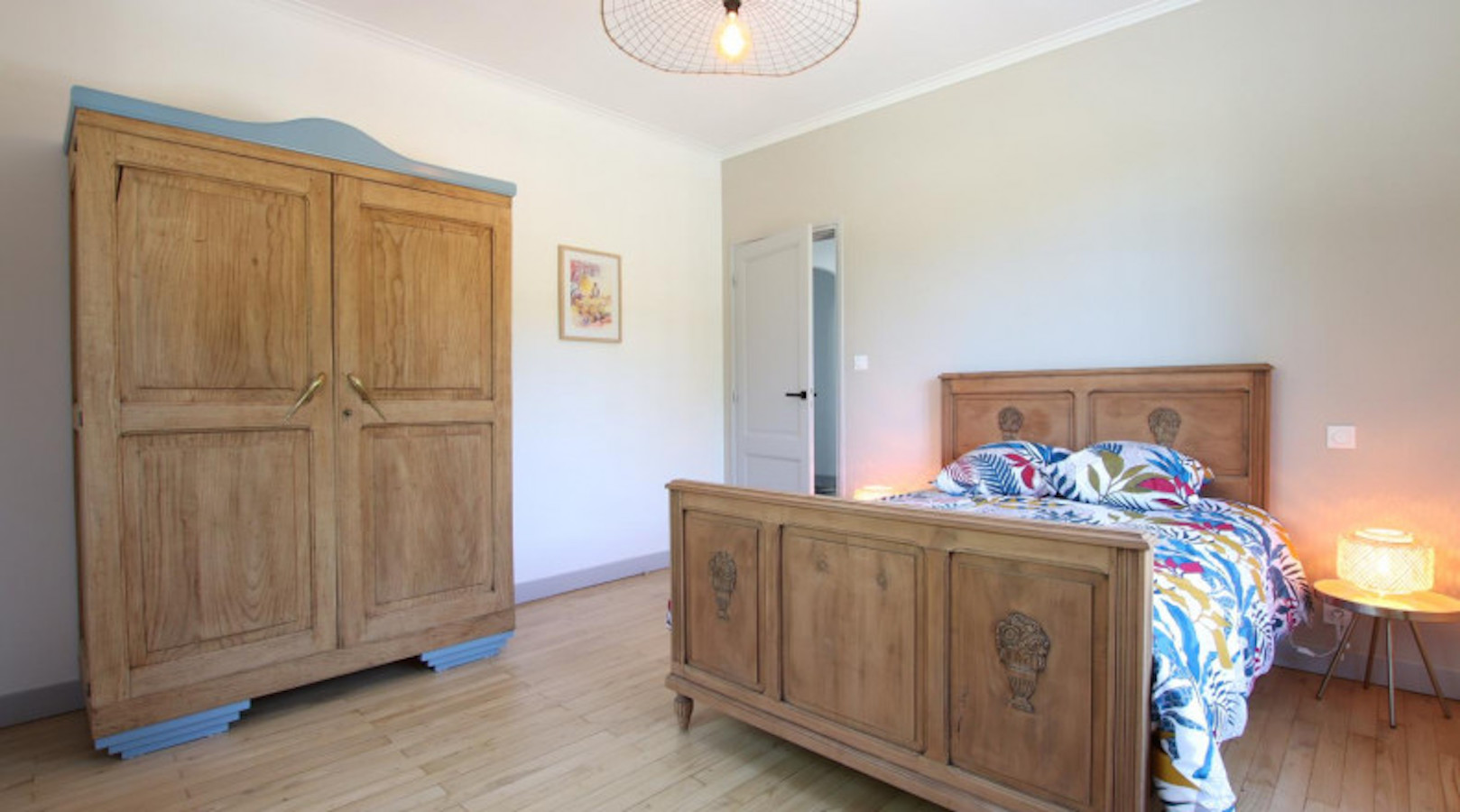 Madame Maite EYHERART "Arlotia"