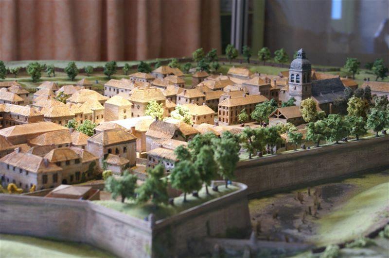 Maquette de la cité fortifiée de Navarrenx