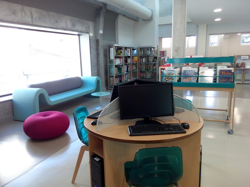 Médiathèque intercommunale Aqua-Libris, Saint-Maixent-l'École - photo 7