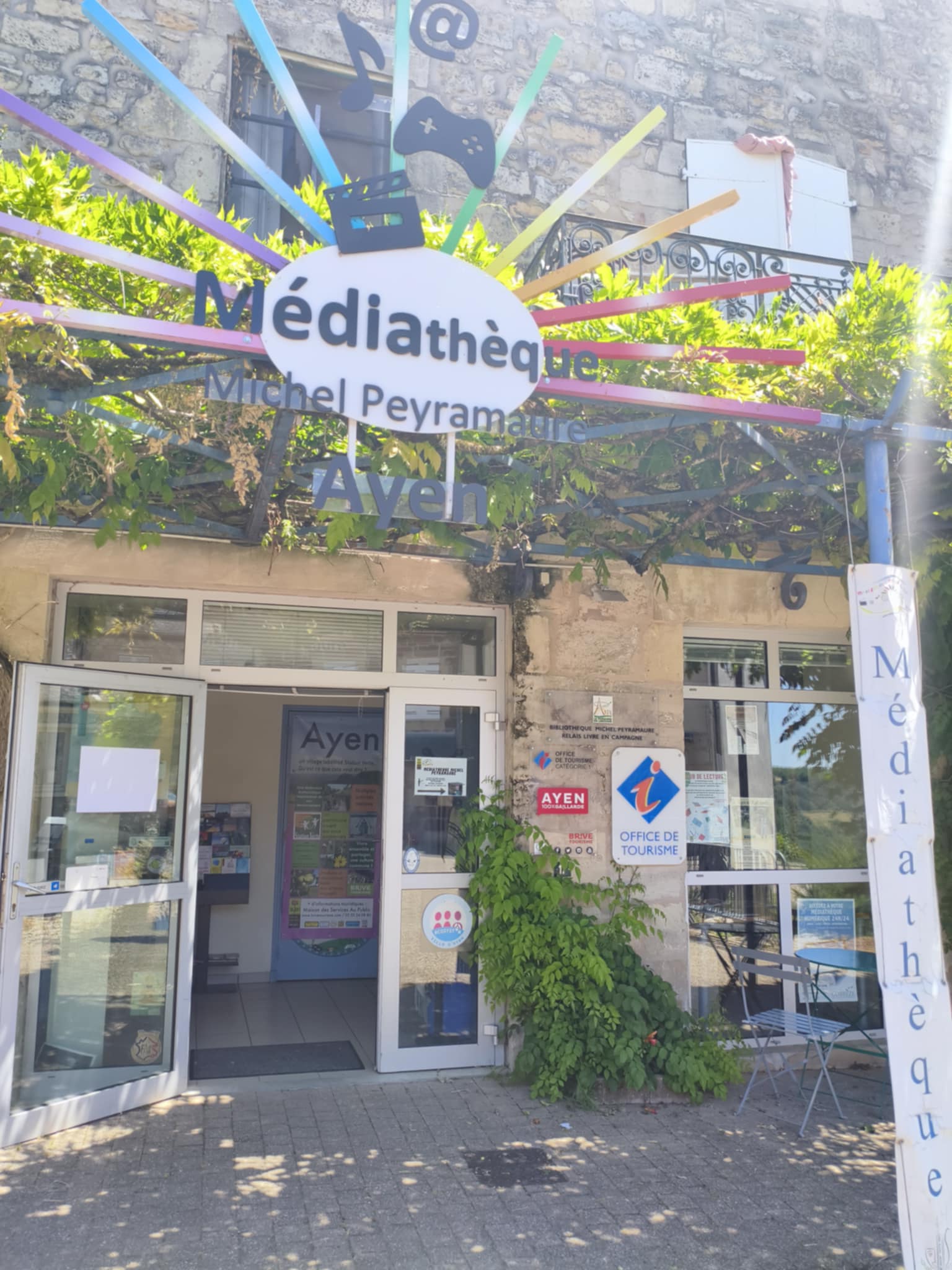 Médiathèque d'Ayen