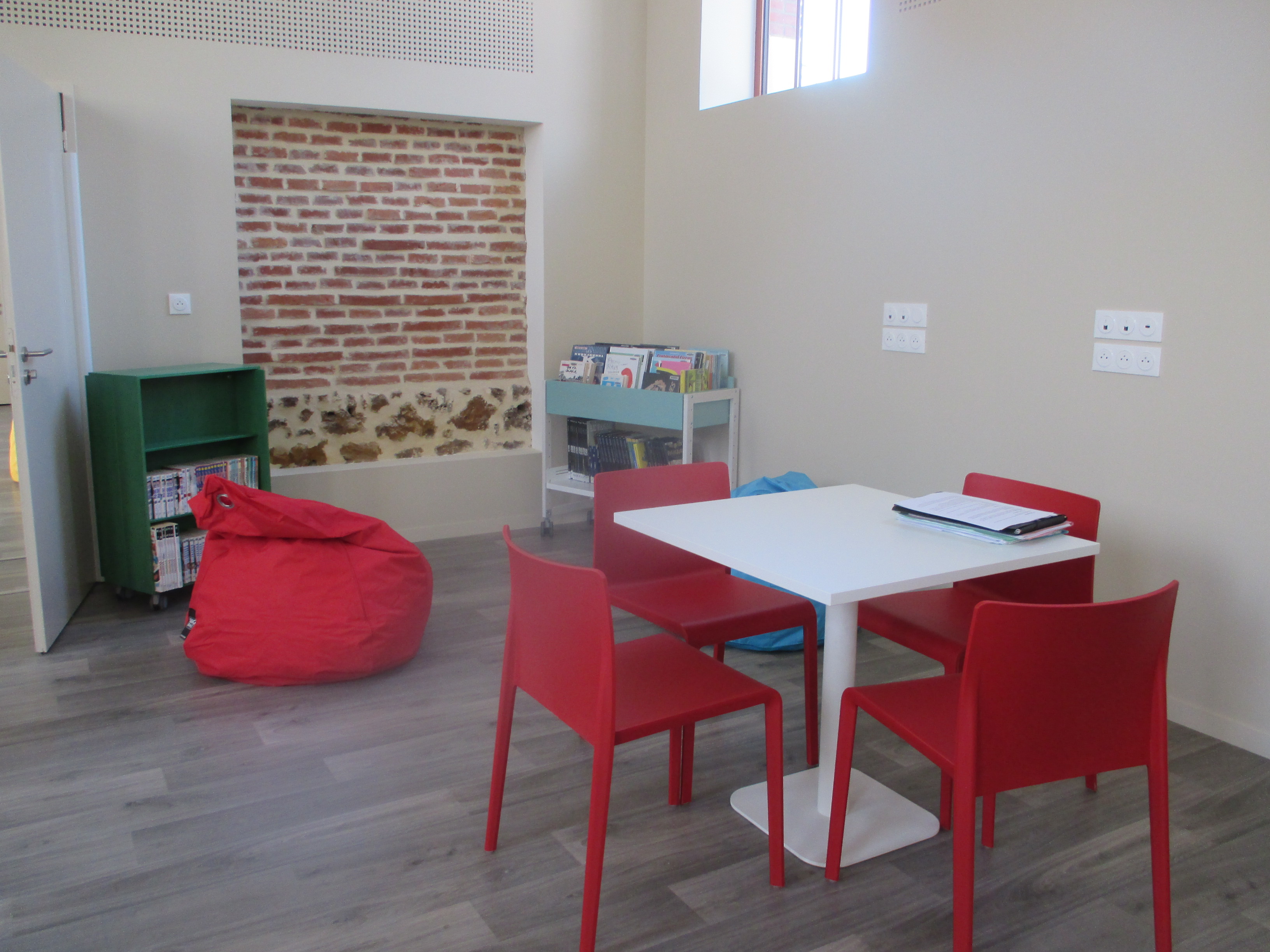 Médiathèque Municipale de Sainte-Eulalie-en-Born, Sanguinet - photo 2