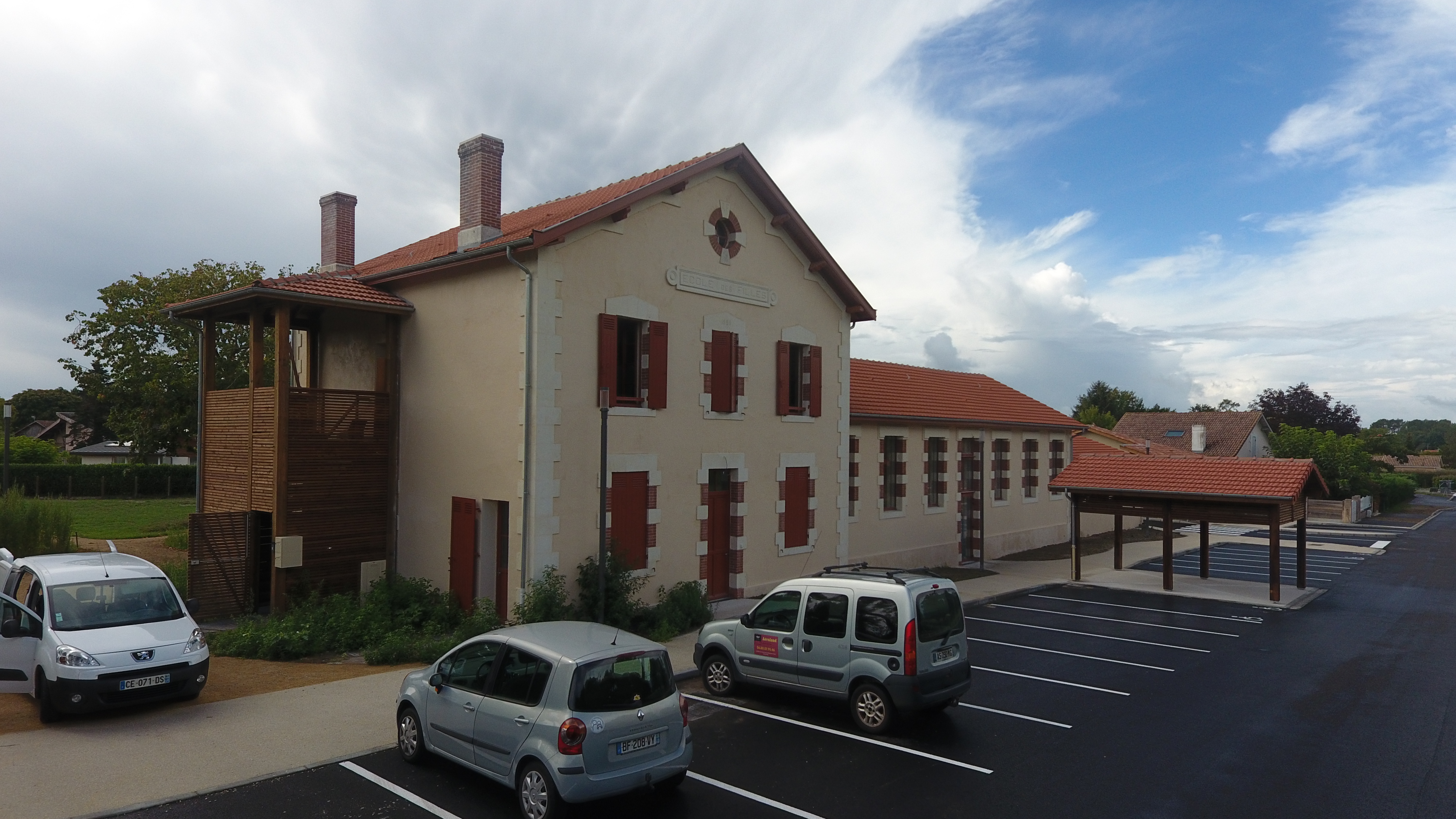 Médiathèque Municipale de Sainte-Eulalie-en-Born, Sanguinet