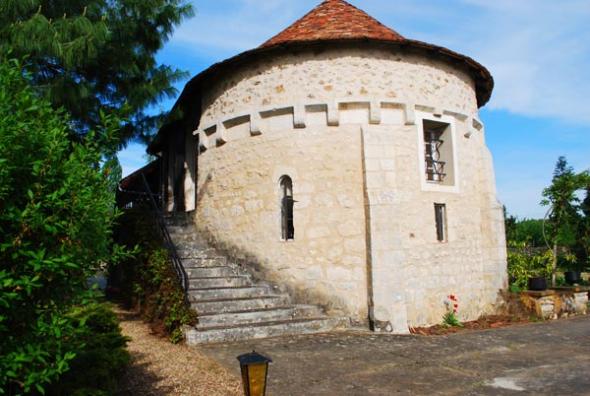 Le Prieuré XIe siècle, Bonnes - photo 8