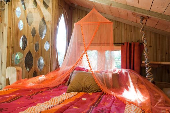 Cabanes et maisons dans les branches du Domaine de Dienné - photo 5