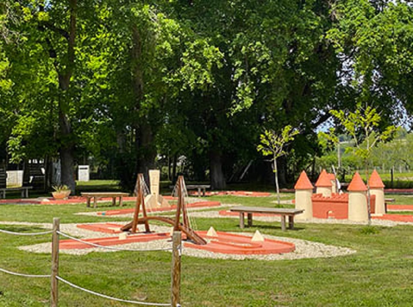 Mini-golf Aventures Sud-Gironde