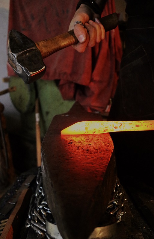 Savoir-faire au rendez-vous : atelier le fil à la patte, Coly-Saint-Amand