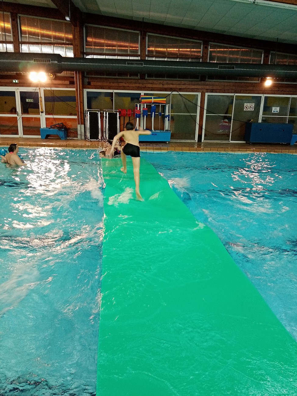 Centre aquatique de Moncoutant - fermeture temporaire, Moncoutant-sur-Sèvre - photo 3