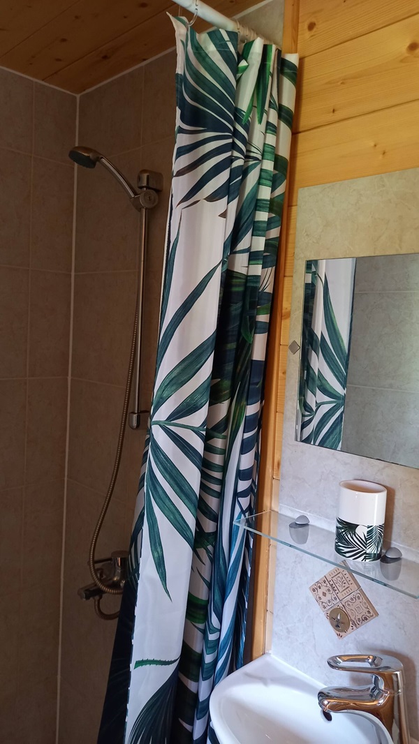 La roulotte du Château de Lescaut - photo 2