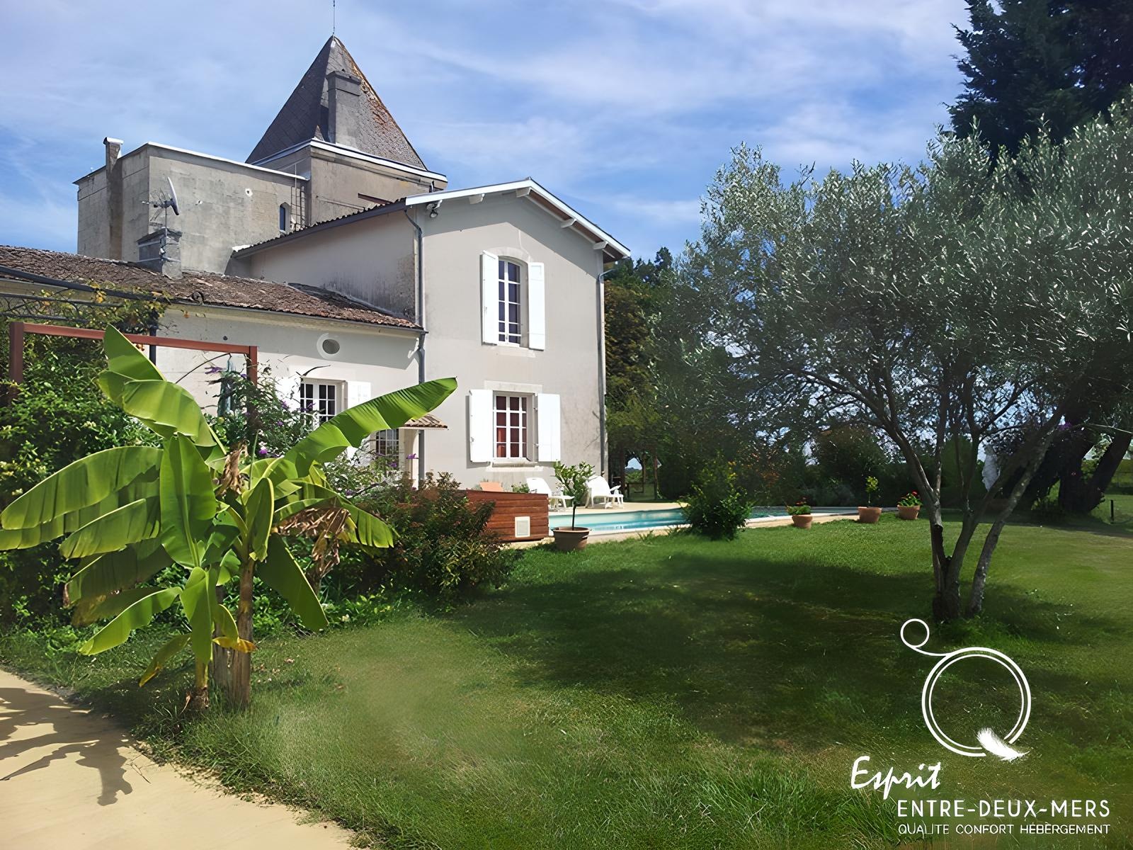 Gîte La Salamandre – Château de Los