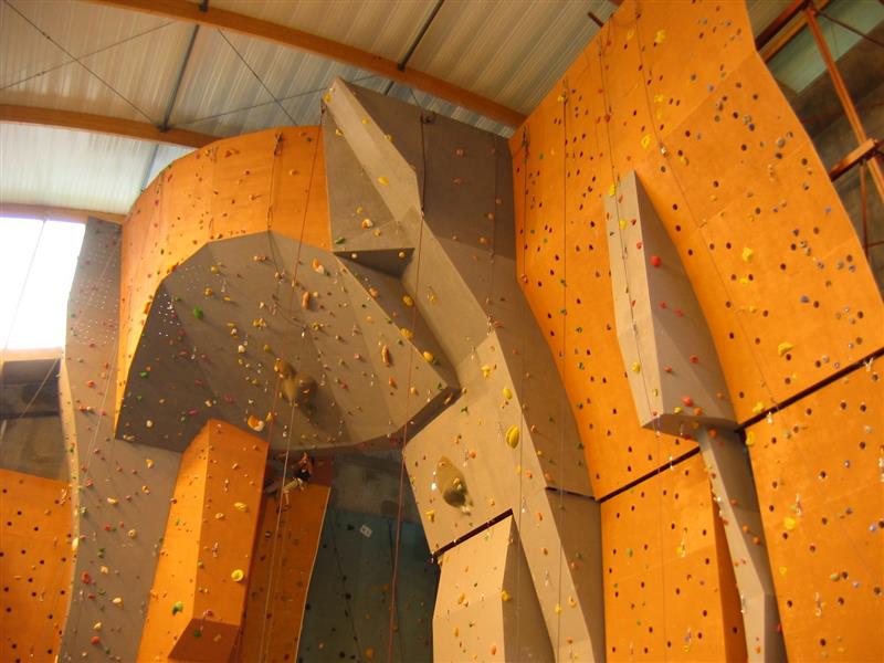 Halle des Sports : Mur d'escalade