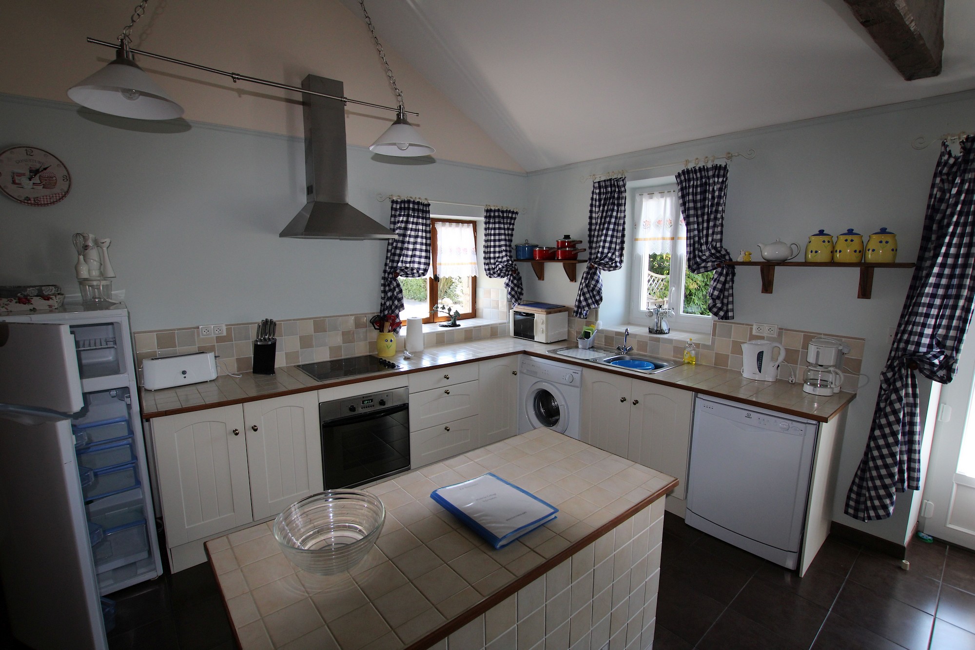 Gîte La Bonninière Glycine, Neuvy-Bouin - photo 3