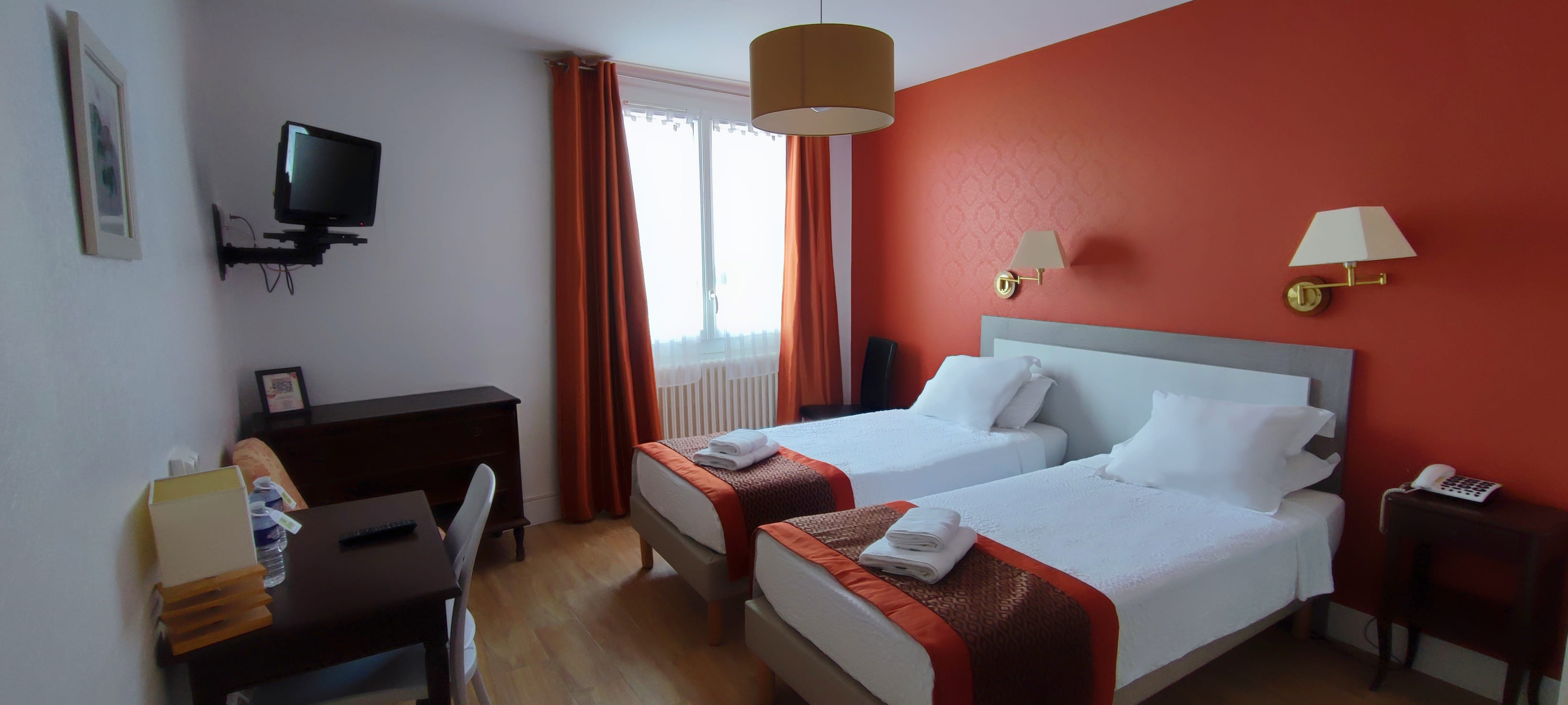 Le Grand Hôtel, Nontron - photo 9