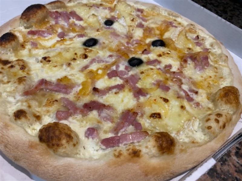 Pizza' Nella